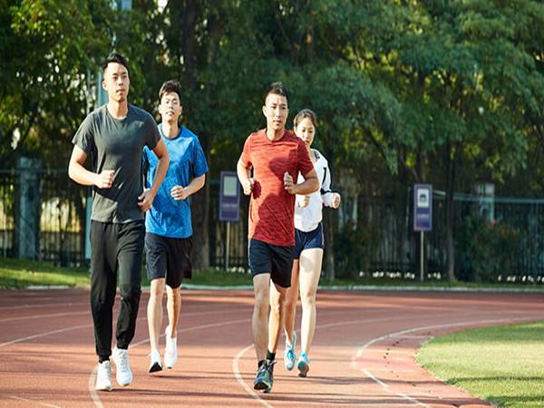Nên chạy bộ vào thời gian nào là tốt nhất đối với sức khỏe?