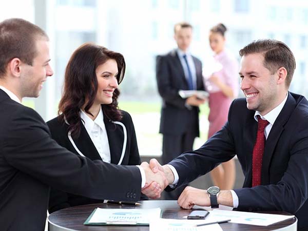 Tìm hiểu ý nghĩa giấc mơ thấy đồng nghiệp đánh con gì phát tài?