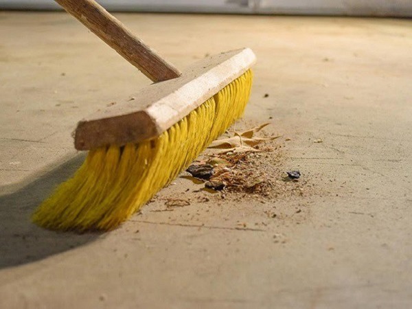 Mơ thấy cái chổi đánh con gì chuẩn xác, điềm báo gì? 