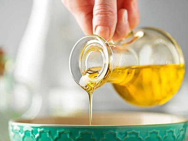 Mơ thấy dầu ăn đánh con gì may mắn, là điềm gì?