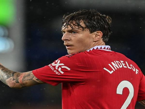 Chuyển nhượng bóng đá 1/3: Lindelof trên đường đến La Liga