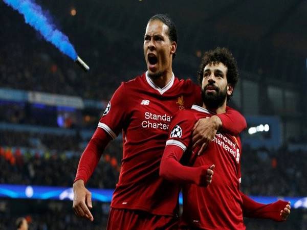 Bóng đá Anh 4/11: The Kop được đề xuất giữ chân Van Dijk và Salah