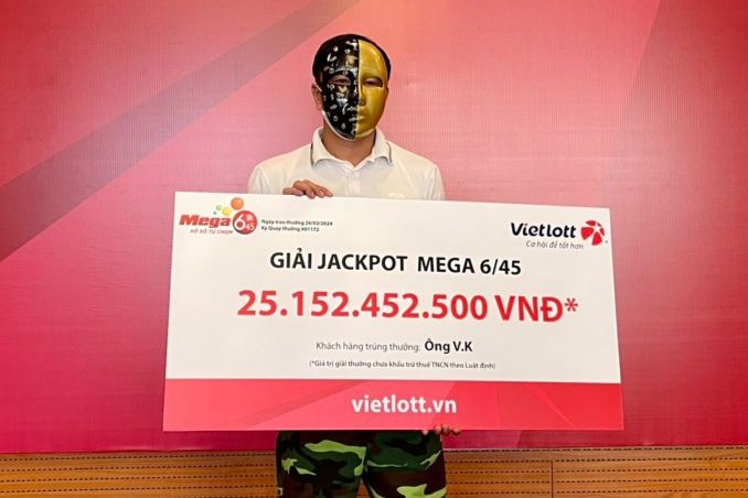 Chuyên gia tiết lộ: Trúng Vietlott nhận thưởng thế nào?
