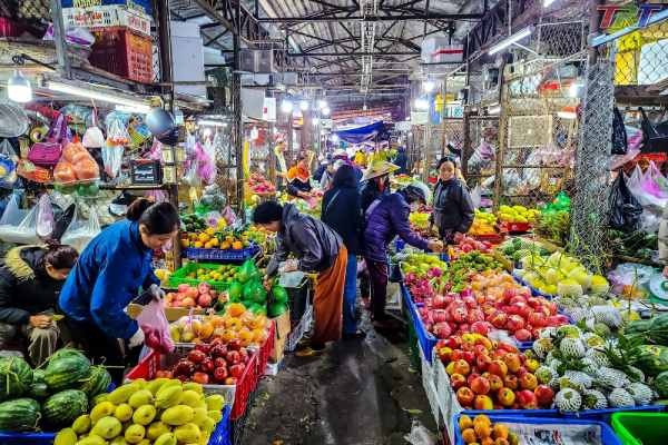 Chiêm bao thấy mình đi chợ mua quá nhiều đồ