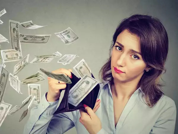 Nằm mơ thấy rất nhiều tiền báo hiệu tài lộc thăng hoa?