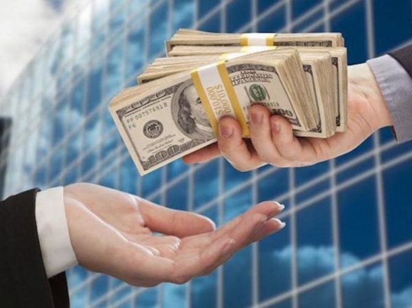 Nằm mơ thấy vay tiền có điềm báo gì về tài chính