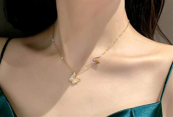 Nằm mơ thấy dây chuyền vàng là điềm gì? Tài lộc hay xui?