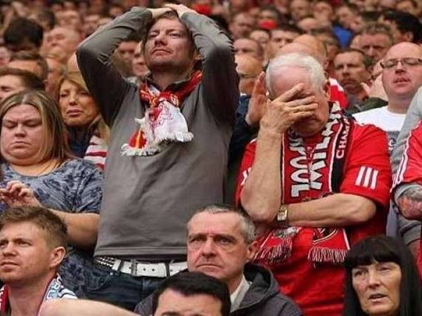 Quỷ Đỏ Tan Tác Trước Đối Thủ Hạng 18: CĐV Đòi Trả Vé Ngay