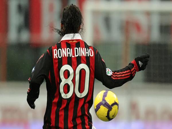 Ý nghĩa các áo số Ronaldinho trong sự nghiệp
