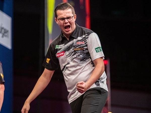 Van Veen và hành trình vươn mình tới trận đấu lớn nhất sự nghiệp